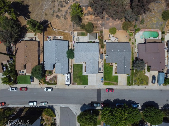 Image 7 of 39 For 27763 Sequoia Glen Drive