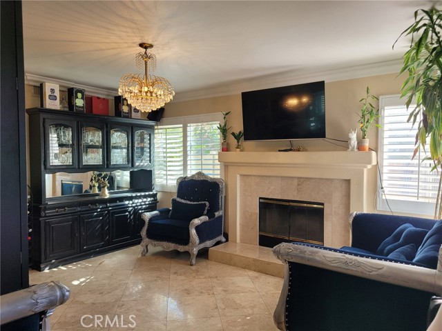 Image 7 of 30 For 560 Calhoun Street