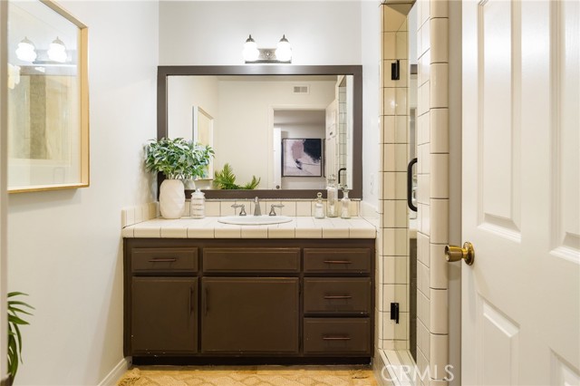 Detail Gallery Image 23 of 39 For 534 S Oak Knoll Ave #103,  Pasadena,  CA 91101 - 2 Beds | 2 Baths