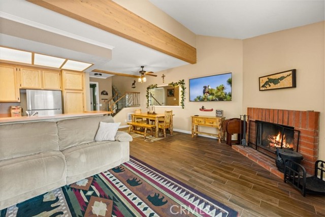 Detail Gallery Image 13 of 28 For 799 Cienega Rd, Big Bear Lake,  CA 92315 - 3 Beds | 2 Baths