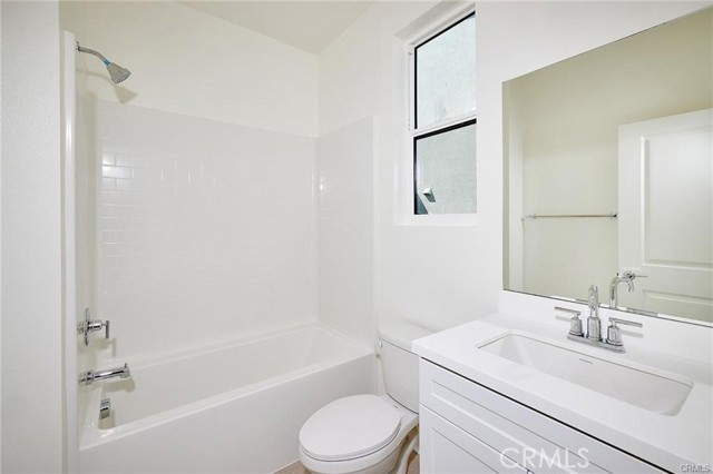 Detail Gallery Image 16 of 21 For 4085 E Liliana Paseo #72,  Ontario,  CA 91764 - 3 Beds | 3/1 Baths