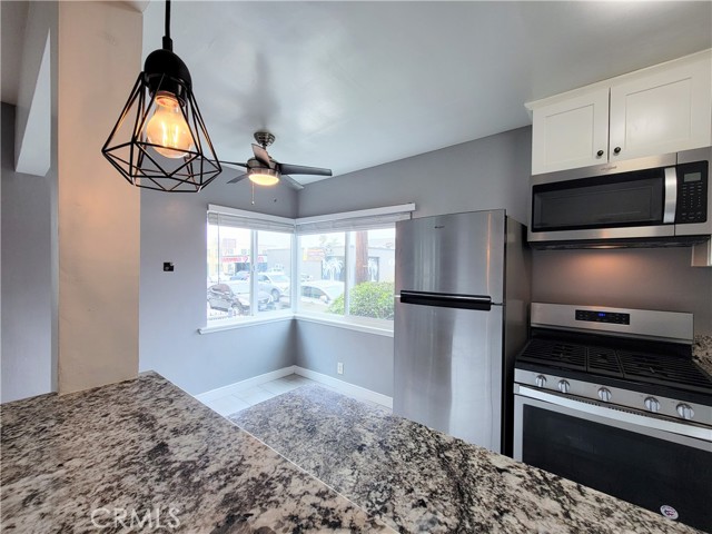 Detail Gallery Image 8 of 16 For 1280 E 4th St #1,  Long Beach,  CA 90802 - 1 Beds | 1 Baths