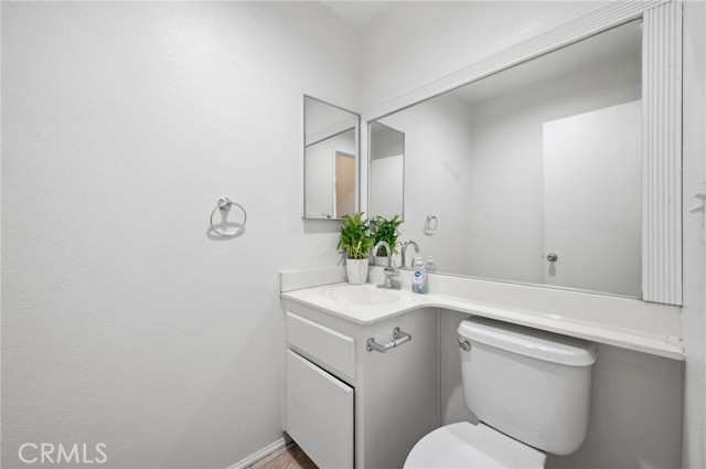 9200 Palm Street, 6 photo 8