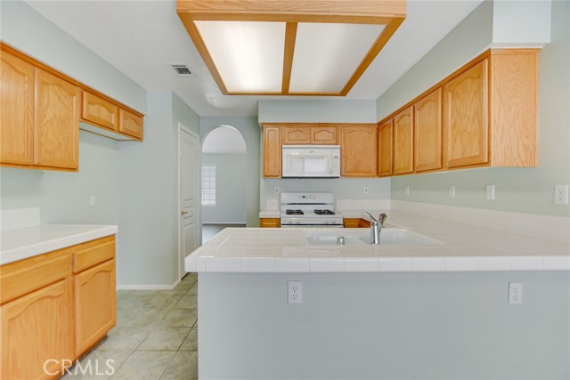 Detail Gallery Image 20 of 32 For 11241 Pleasant Hills Dr, Apple Valley,  CA 92308 - 2 Beds | 2 Baths