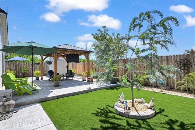 1986 14th Street, Olivehurst CA: https://media.crmls.org/medias/c3d2cf1d-2cb4-4b01-8ce4-2724e8e1f2da.jpg