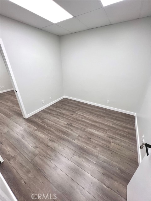 Unit 206 2-Rooms