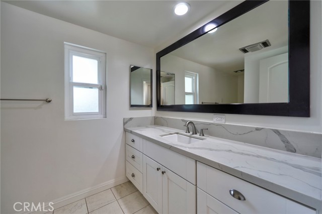 Detail Gallery Image 19 of 35 For 1465 Linda Vista Ave, Pasadena,  CA 91103 - 3 Beds | 2/1 Baths