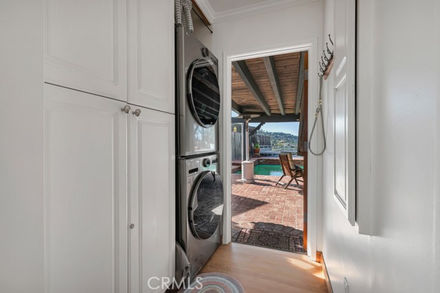 3385 Charleston photo 29
