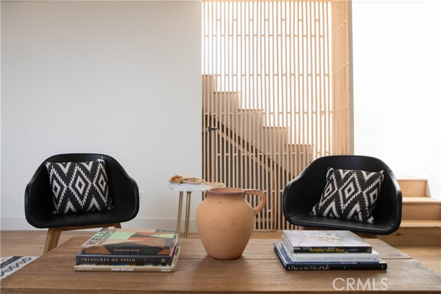 Detail Gallery Image 28 of 68 For 11911 Hartsook, Valley Village,  CA 91607 - 5 Beds | 4 Baths