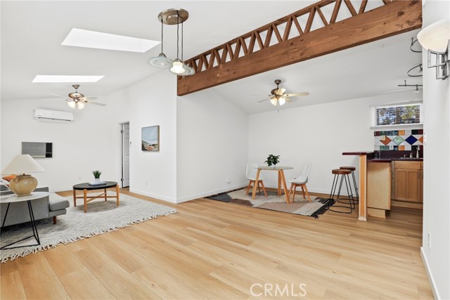 1870 N Arroyo Boulevard, Pasadena CA: https://media.crmls.org/medias/c3d45ed0-4c96-48bb-acc6-2f4a3fd8a3a4.jpg