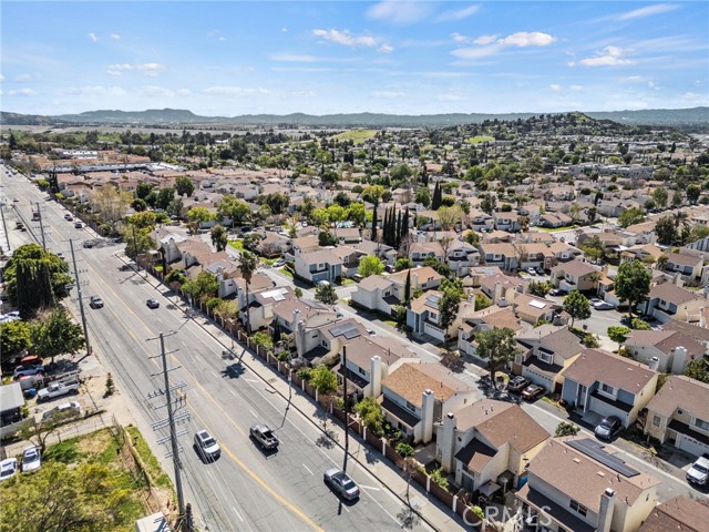 Detail Gallery Image 28 of 28 For 11545 Honeyglen, Pacoima,  CA 91331 - 3 Beds | 3 Baths