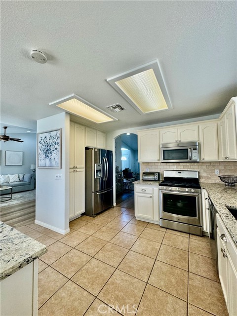 Detail Gallery Image 22 of 48 For 57217 Selecta Ave, Yucca Valley,  CA 92284 - 4 Beds | 2/1 Baths