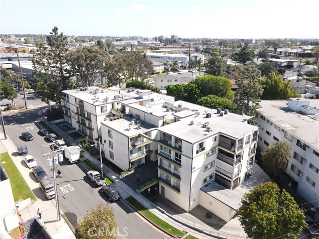 Detail Gallery Image 4 of 21 For 500 Evergreen St #103,  Inglewood,  CA 90302 - 2 Beds | 2 Baths