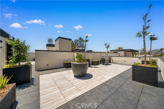 150 S Oak Knoll Avenue, Pasadena CA: https://media.crmls.org/medias/c3d55ceb-50af-4fb8-b524-ca563dd9f8e6.jpg