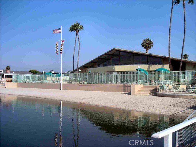 Detail Gallery Image 26 of 39 For 237 Plymouth Ave, Newport Beach,  CA 92660 - 3 Beds | 2 Baths