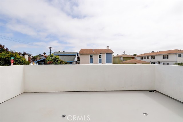 2621 Gates Avenue, Redondo Beach, California 90278, 4 Bedrooms Bedrooms, ,4 BathroomsBathrooms,Residential,Sold,Gates,PV23085376