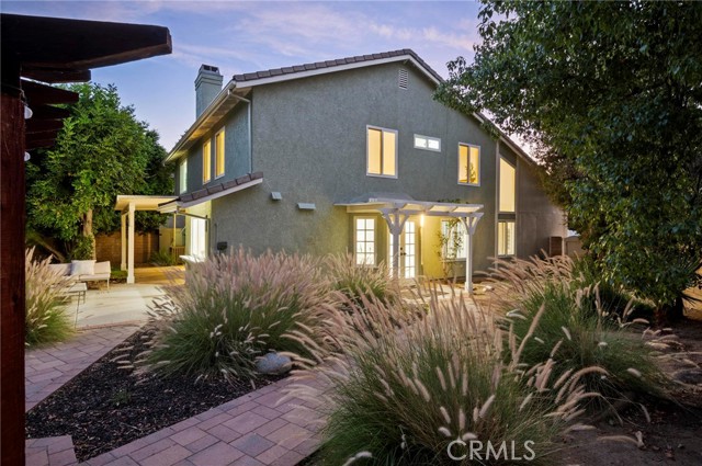20516 Germain Street, Chatsworth CA: https://media.crmls.org/medias/c3d5ab6f-1c32-4f18-879f-d64b4031fcae.jpg