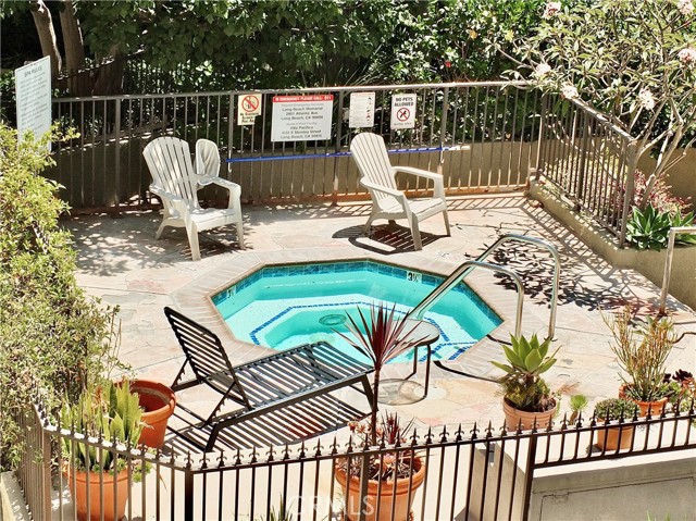 4138 E Mendez Street, Long Beach CA: https://media.crmls.org/medias/c3d64873-0daa-4c88-99b8-ca21f370823b.jpg