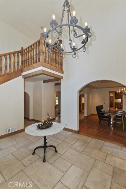 Detail Gallery Image 12 of 64 For 28324 Somerset Ln, Lake Arrowhead,  CA 92352 - 4 Beds | 4/1 Baths