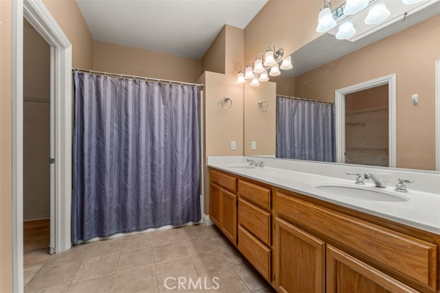 28 Mission Court, Lake Forest CA: https://media.crmls.org/medias/c3d7bce0-7d57-46f1-81ba-a2651f269543.jpg