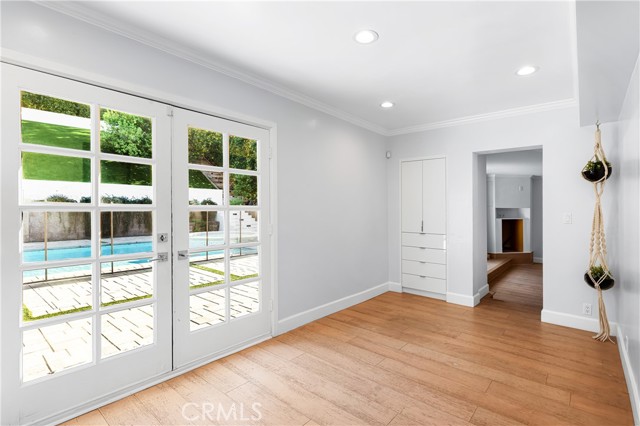 Detail Gallery Image 18 of 53 For 3156 Dona Emilia Dr, Studio City,  CA 91604 - 5 Beds | 3 Baths