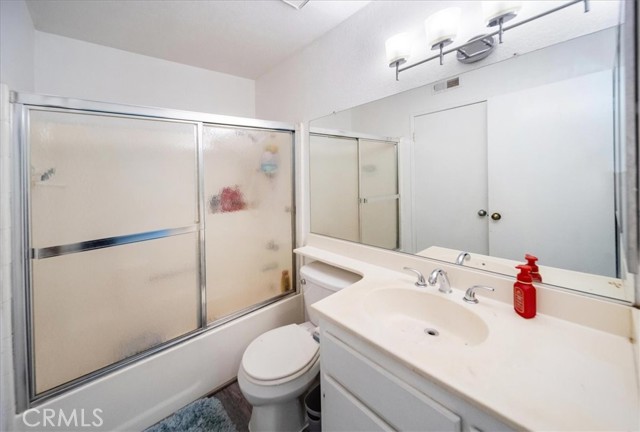29870 Corte Cruzada, Menifee CA: https://media.crmls.org/medias/c3da3076-565b-476a-88a2-5abc5c228134.jpg