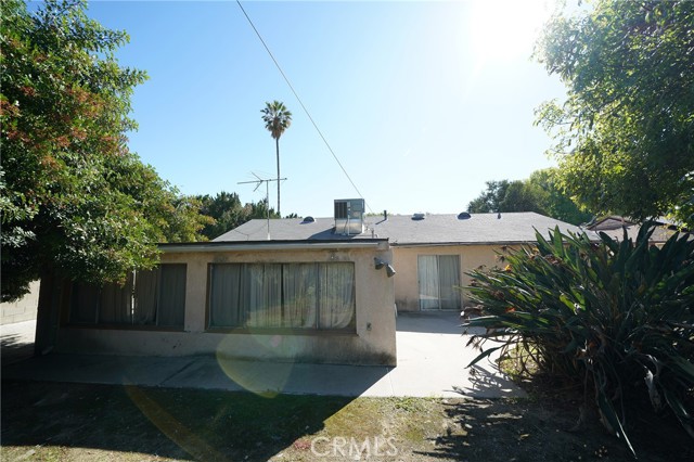 Detail Gallery Image 17 of 22 For 17955 Cantara St, Reseda,  CA 91335 - 4 Beds | 2 Baths