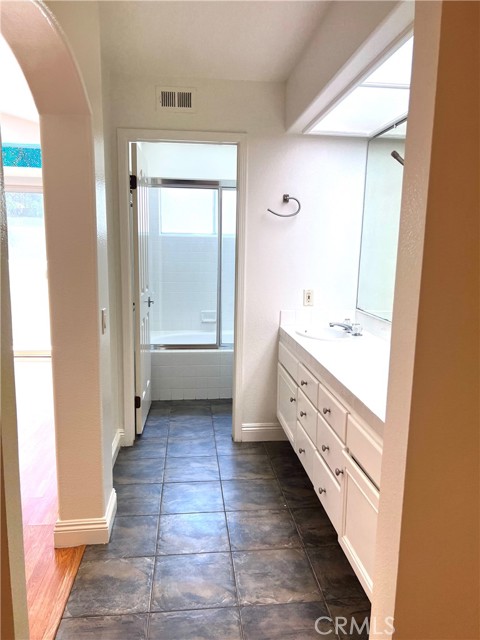 87 Pamplona, Aliso Viejo CA: https://media.crmls.org/medias/c3daf978-e604-46fb-9140-502f87b11130.jpg