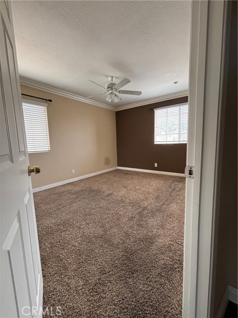 17092 Whispering Brook Way, Riverside CA: https://media.crmls.org/medias/c3db38c3-56d5-4edc-9f74-c6abc2ff1e37.jpg