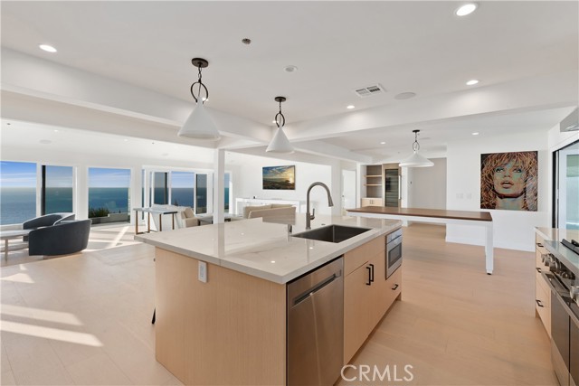 33771 Cabrillo, Dana Point CA: https://media.crmls.org/medias/c3dba0fb-7d8b-4bdb-8151-5d74145719ac.jpg