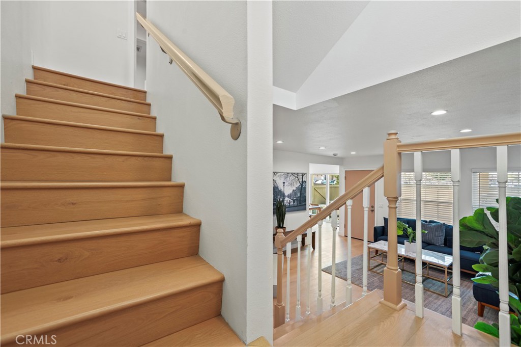 MLS #OC25253538 image #10