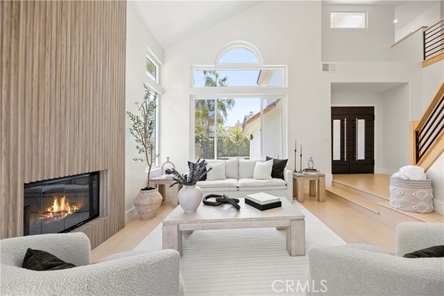 24876 Avenida Avalon, Laguna Hills CA: https://media.crmls.org/medias/c3dbffc5-8ad5-4393-b2ab-e94410cb6441.jpg