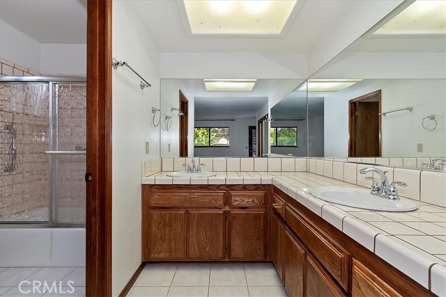 Detail Gallery Image 23 of 38 For 524 E Mountain View, Big Bear City,  CA 92314 - 3 Beds | 2 Baths