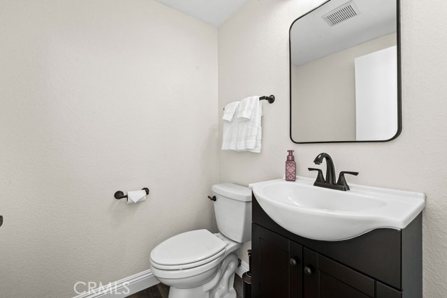 Image 21 of 55 For 11533 Chadwick