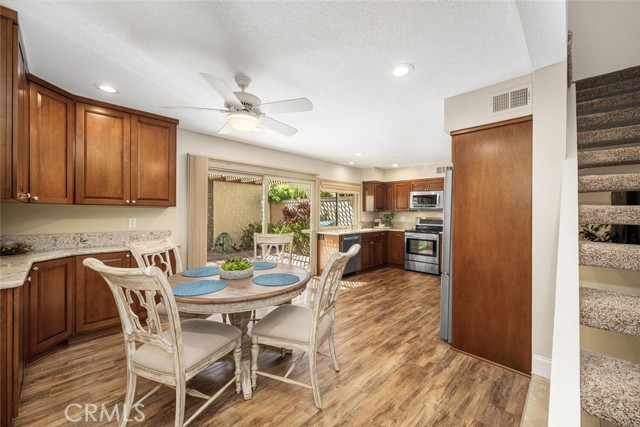 Image 8 of 68 For 4102 Avenida Sevilla