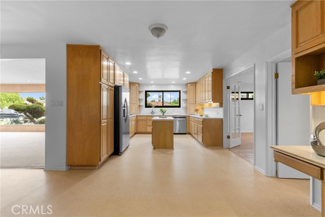 12319 Aneta Street, Culver City CA: https://media.crmls.org/medias/c3dd0763-07c8-4cbd-9ce2-893851a66037.jpg