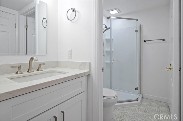 Detail Gallery Image 9 of 18 For 24 Lancewood Way, Irvine,  CA 92612 - 3 Beds | 3 Baths