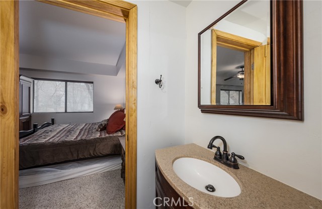 Detail Gallery Image 7 of 15 For 1772 Columbine Dr a,  Big Bear City,  CA 92314 - 1 Beds | 1 Baths