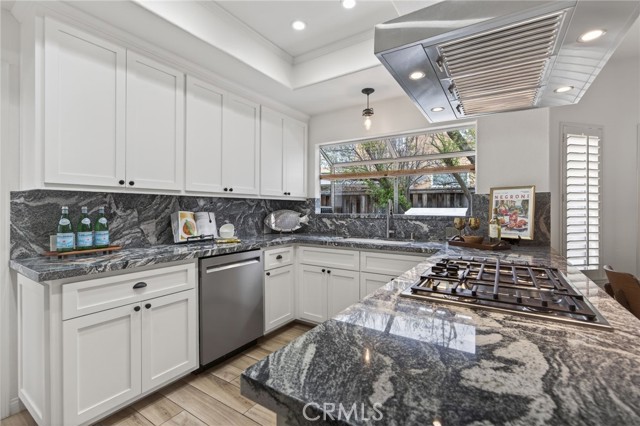 Detail Gallery Image 13 of 40 For 26607 Marigold Ct, Calabasas,  CA 91302 - 3 Beds | 2/1 Baths