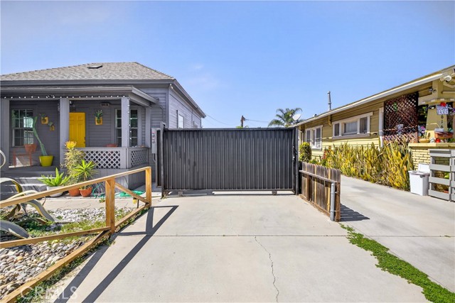 Detail Gallery Image 43 of 47 For 614 N Shelton, Santa Ana,  CA 92703 - 5 Beds | 2 Baths