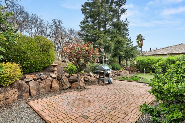 Detail Gallery Image 29 of 33 For 3512 Shadowtree, Chico,  CA 95928 - 3 Beds | 2 Baths