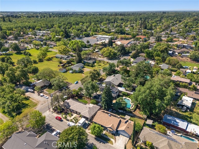 Detail Gallery Image 34 of 37 For 2 Summerwood Ct, Chico,  CA 95926 - 3 Beds | 2 Baths