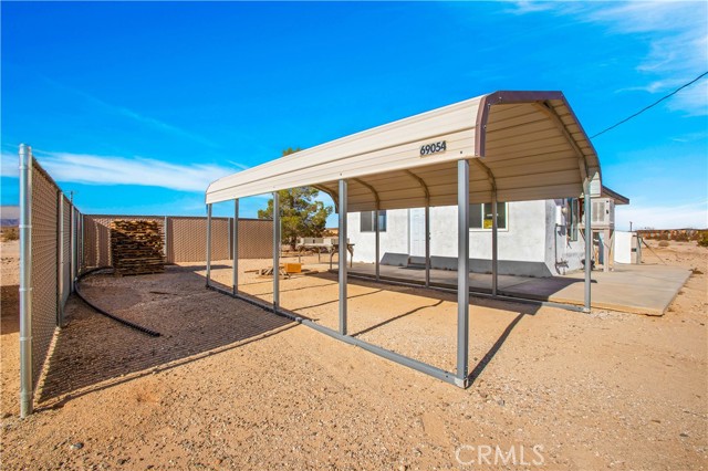 Detail Gallery Image 5 of 29 For 69054 Pole Line Rd, Twentynine Palms,  CA 92277 - 1 Beds | 1 Baths