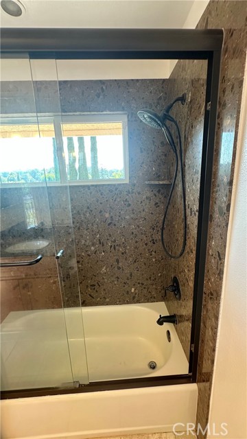 5433 Beeler Avenue, Woodland Hills CA: https://media.crmls.org/medias/c3e15945-d250-4dfb-97b2-d4d5e0997b19.jpg