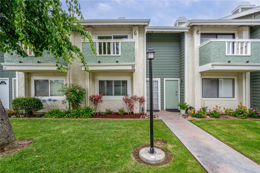 639 W Fletcher Ave #27, Orange, CA 92865