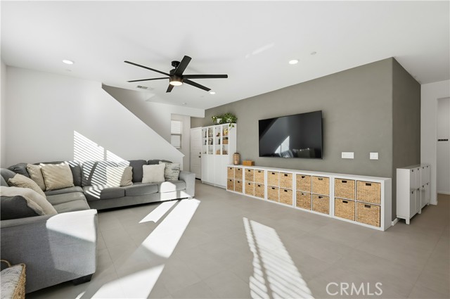 Detail Gallery Image 7 of 32 For 1157 Blackbrush, Banning,  CA 92220 - 3 Beds | 2/1 Baths