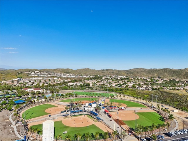 Detail Gallery Image 31 of 45 For 53196 Iceberg St, Lake Elsinore,  CA 92532 - 5 Beds | 2/1 Baths