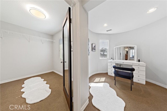 27126 Coral Bells Way, Murrieta CA: https://media.crmls.org/medias/c3e37165-59a8-4036-a30c-e7e6f687a079.jpg