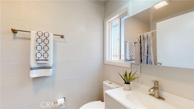 Detail Gallery Image 25 of 49 For 9551 Arleta Ave, Arleta,  CA 91331 - 5 Beds | 4 Baths