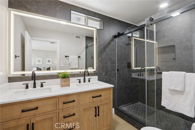 15631 Harvest Street, Granada Hills CA: https://media.crmls.org/medias/c3e4501f-39f5-40d0-8052-adcaf66661a1.jpg
